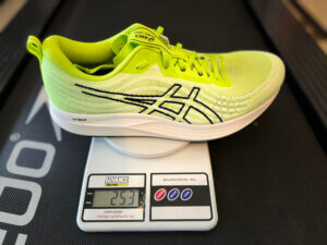 ASICS EVORIDE SPEED e seu peso 